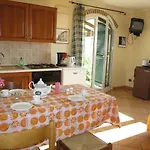 Mimosa - Vlo200 By Interhome *