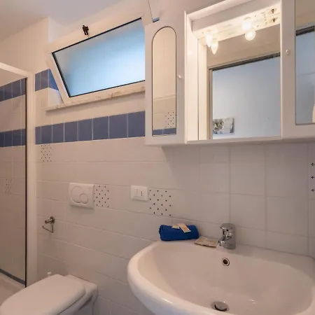 Apartman Mimosa - Vlo200 By Interhome