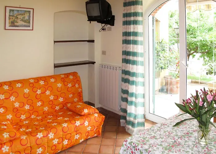 Mimosa - Vlo200 By Interhome *
